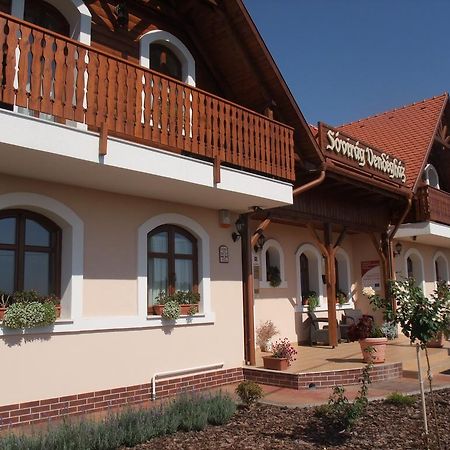 Sovirag Vendeghaz Hotell Hortobágy Exteriör bild